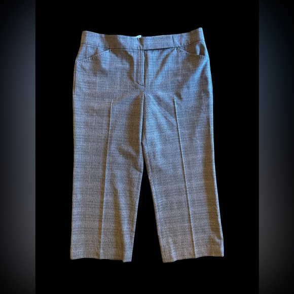 Tahari Pants - Tahari Plaid Crop Dress Pant Size 10